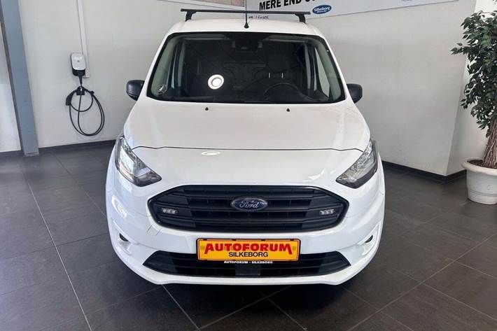 Hvid Ford Transit Connect fra 2020