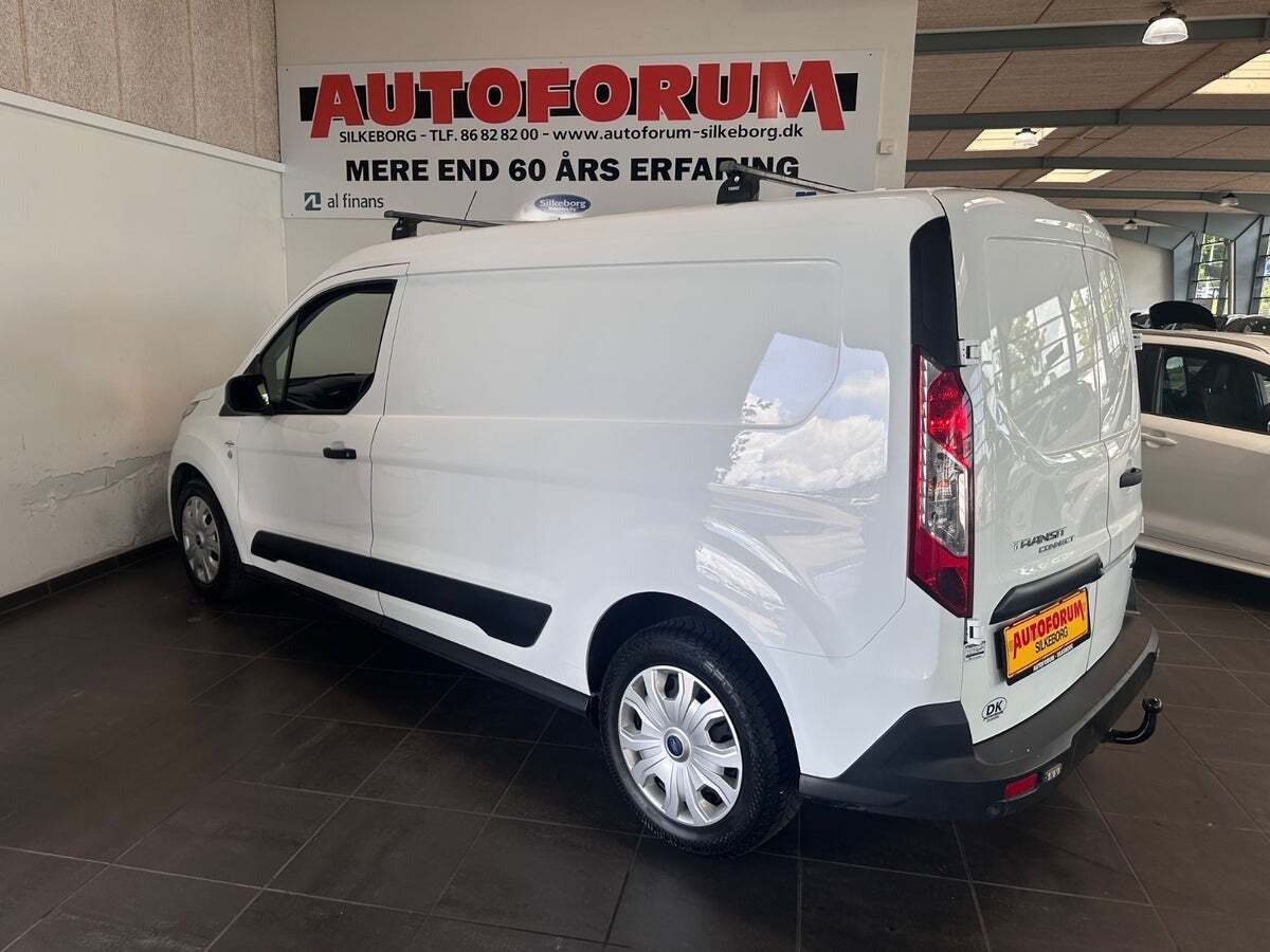Hvid Ford Transit Connect fra 2020