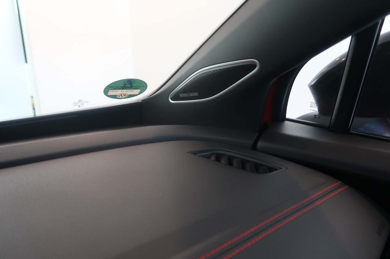 Rød VW ID.4 fra 2025