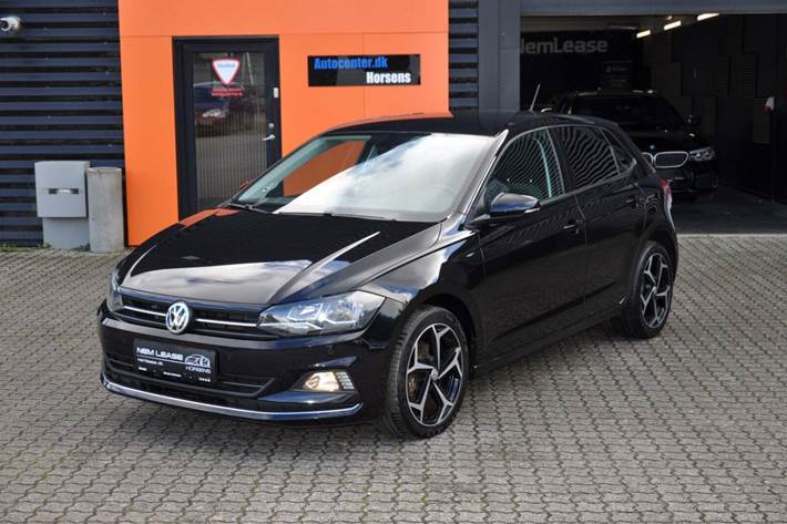 Sort VW Polo fra 2018 set udefra