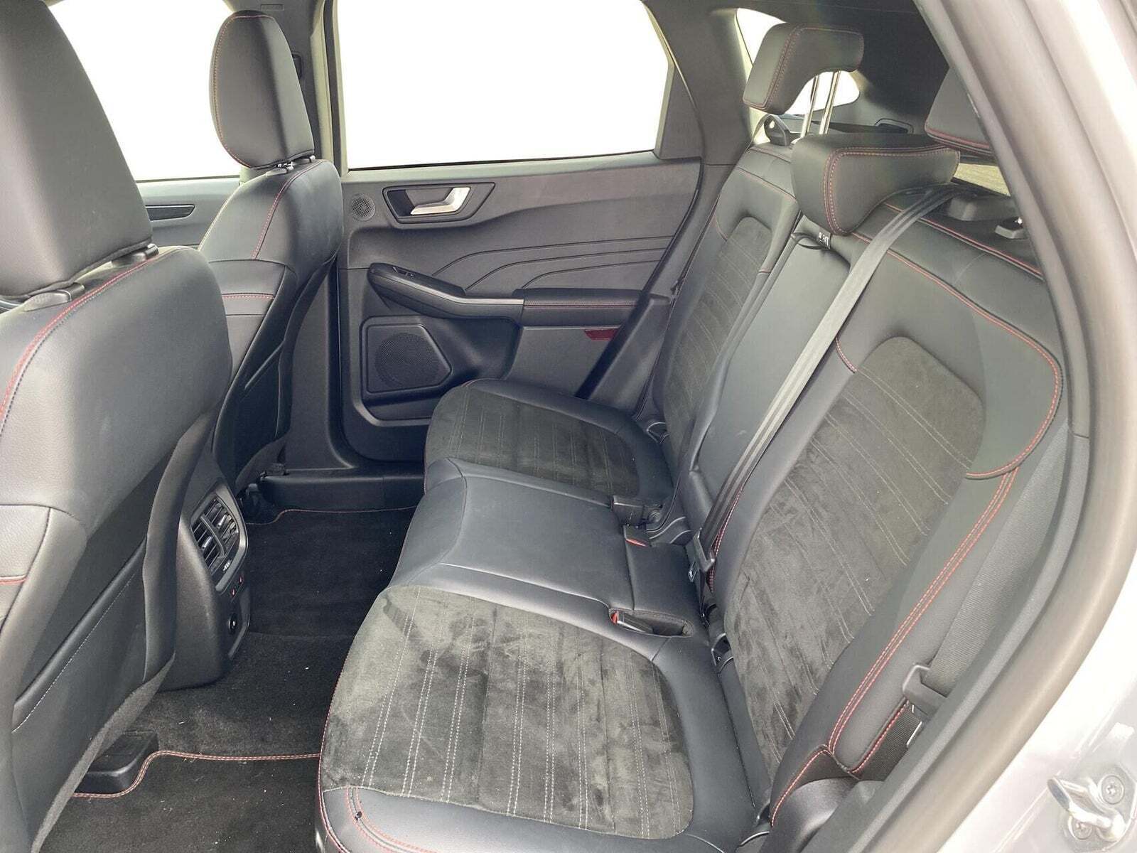 Ford Kuga 2,5 PHEV Graphite Tech CVT