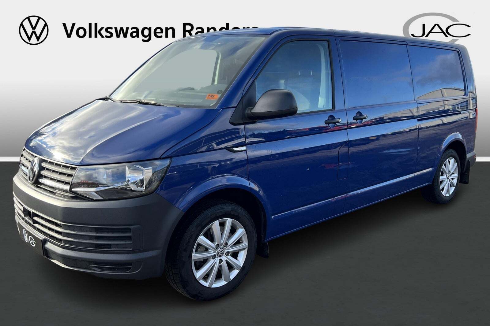 VW Transporter 2,0 TDi 204 Kassevogn 4Motion lang