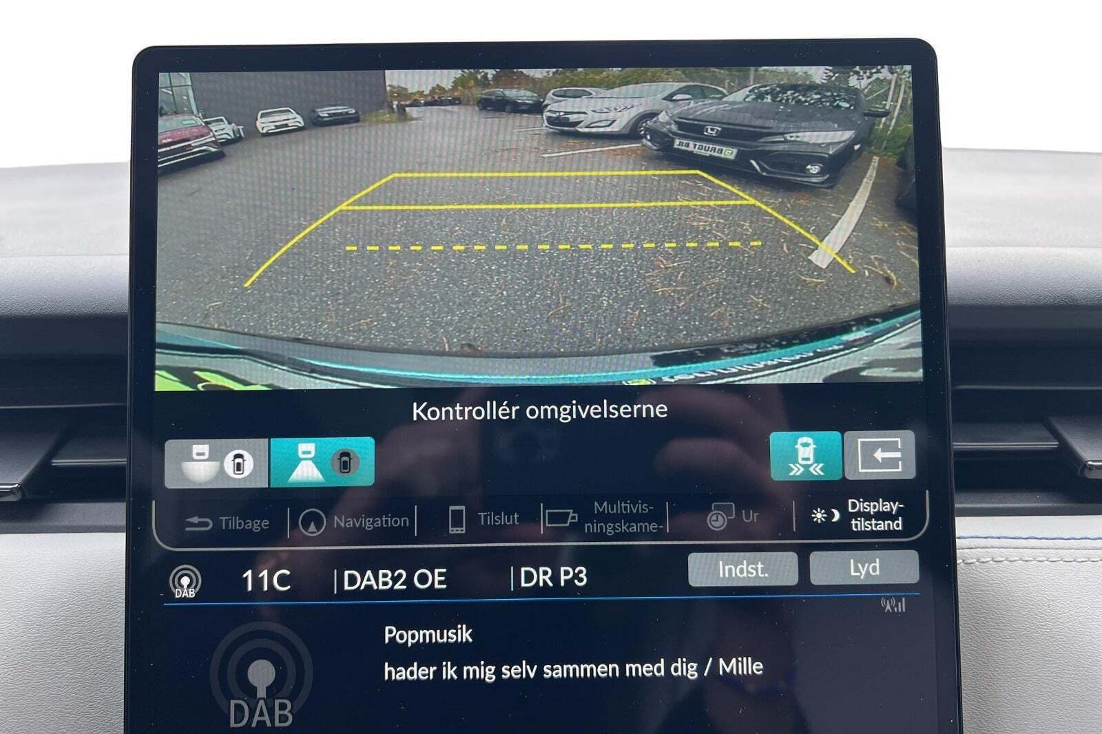 Blå Honda e:Ny1 fra 2023