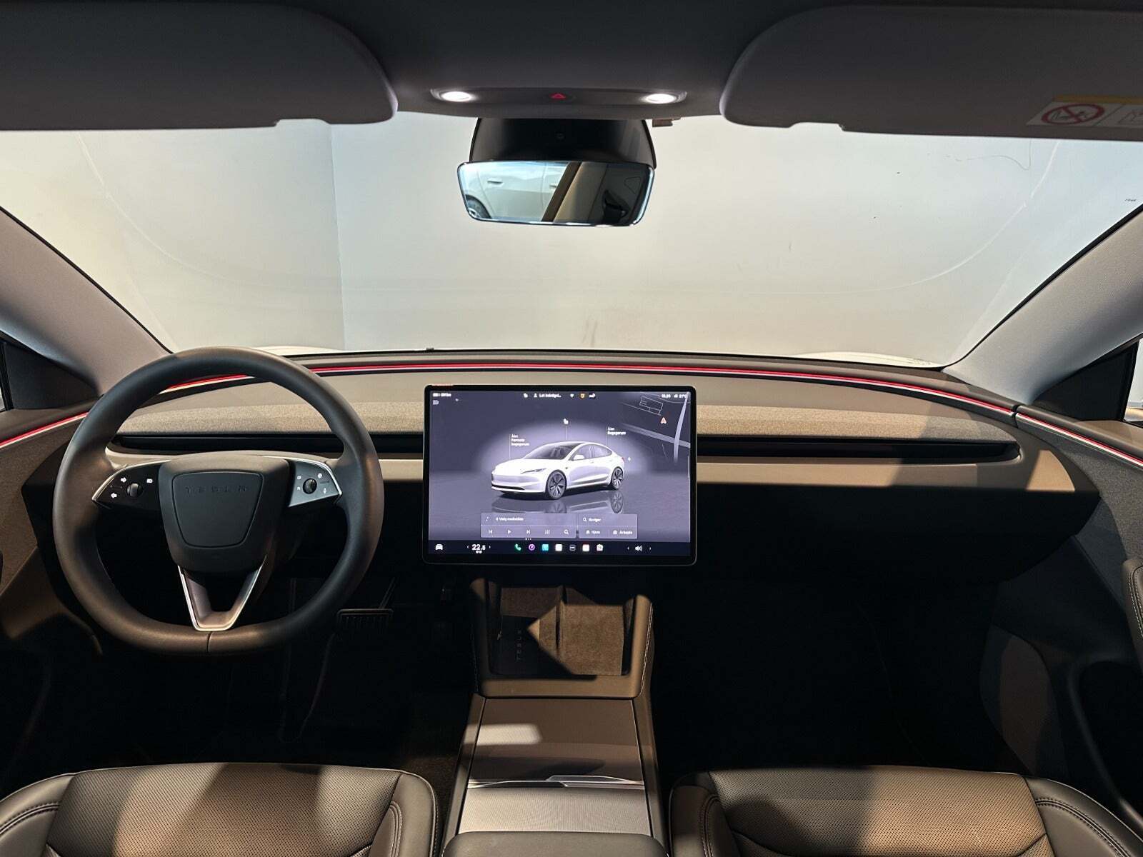 Tesla Model 3 RWD