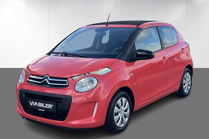 Rød Citroën C1 fra 2015 set udefra