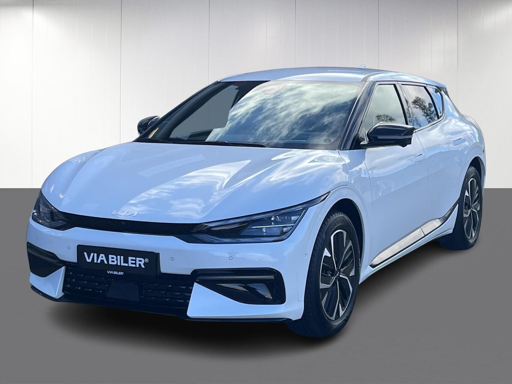 Hvid Kia EV6 fra 2024