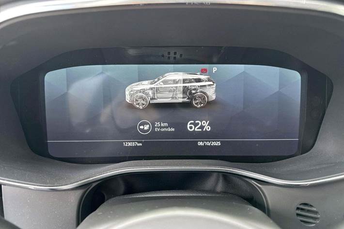 Blå Jaguar F-Pace fra 2022