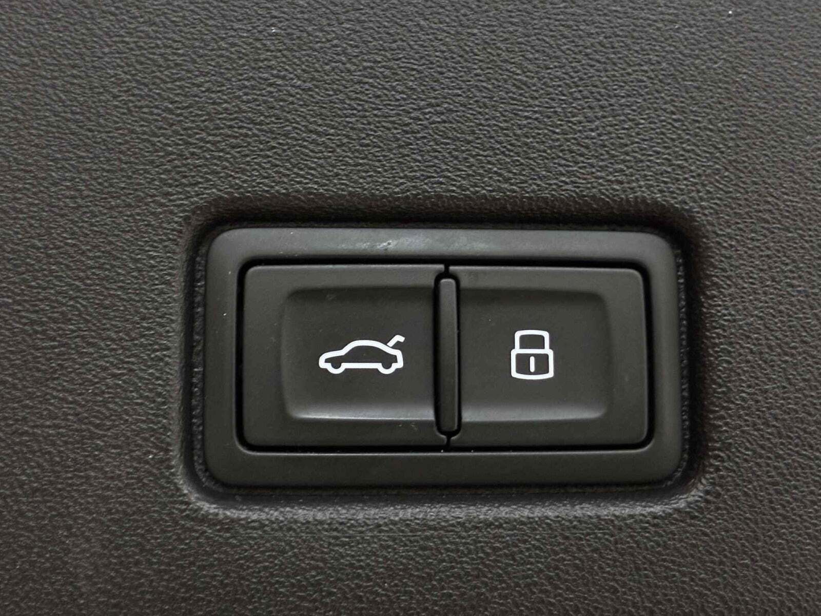 Sort Audi Q4 e-tron fra 2023