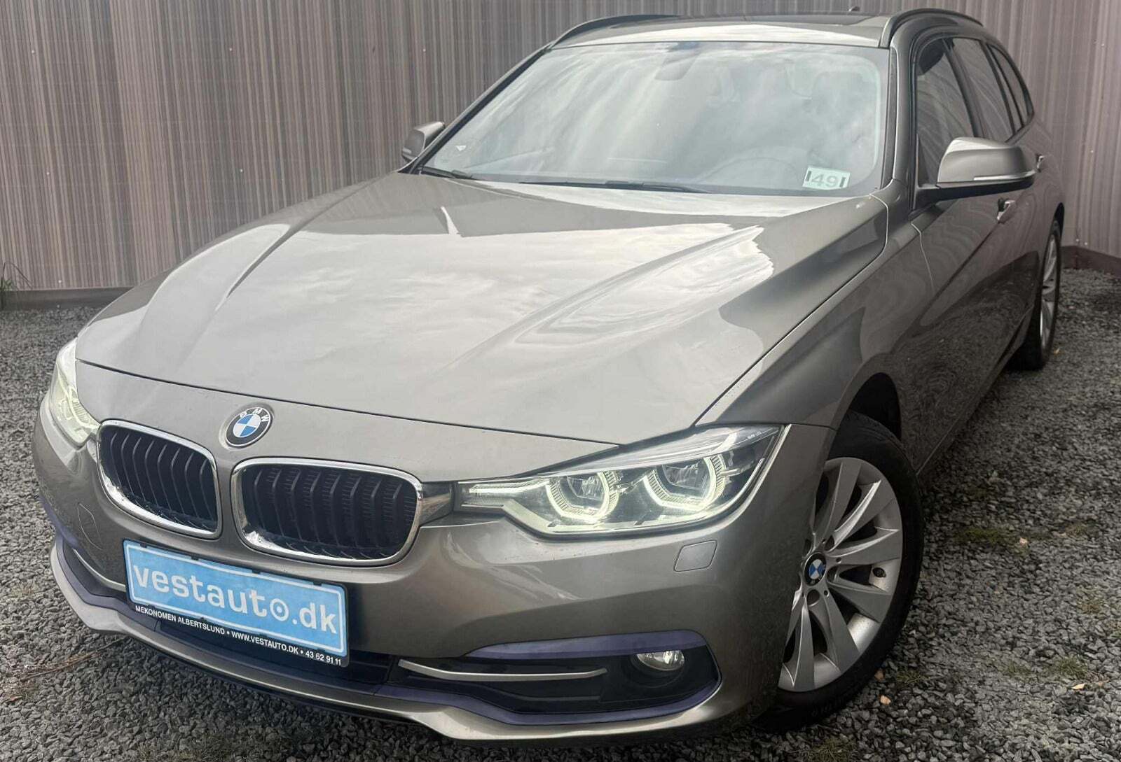 BMW 320d 2,0 Touring Sport Line