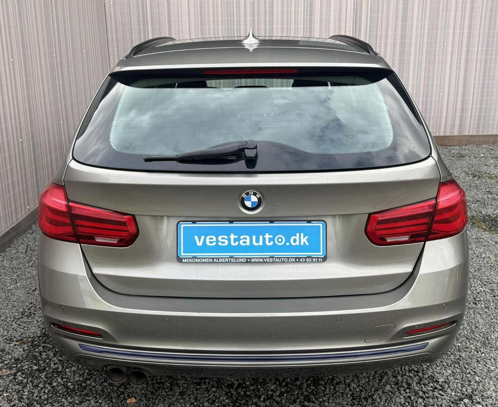 BMW 320d 2,0 Touring Sport Line