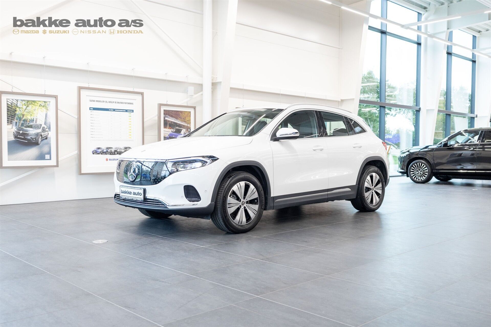 Mercedes EQA 300 EL Progressive 4Matic 228HK 5d Aut.