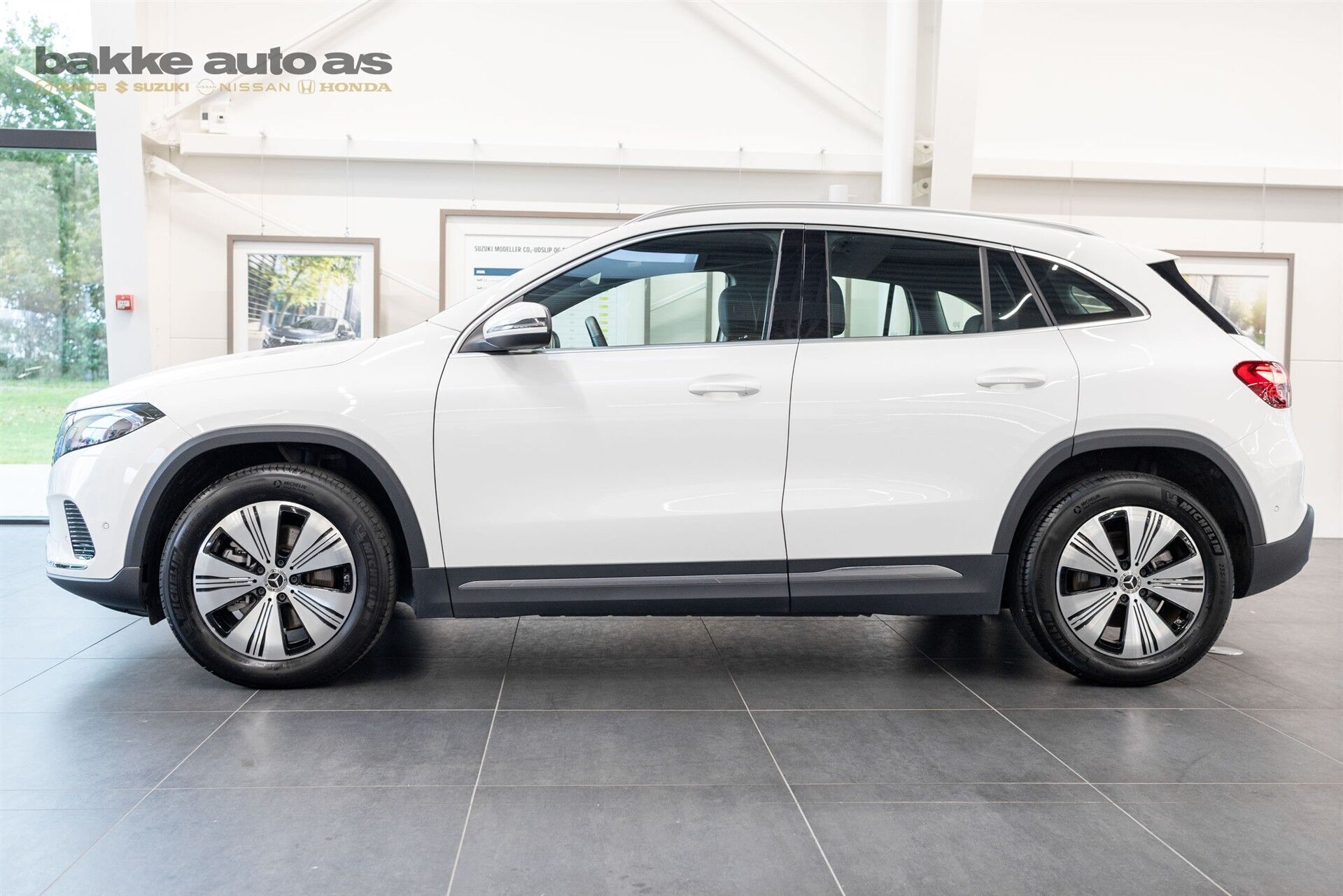 Mercedes EQA 300 EL Progressive 4Matic 228HK 5d Aut.