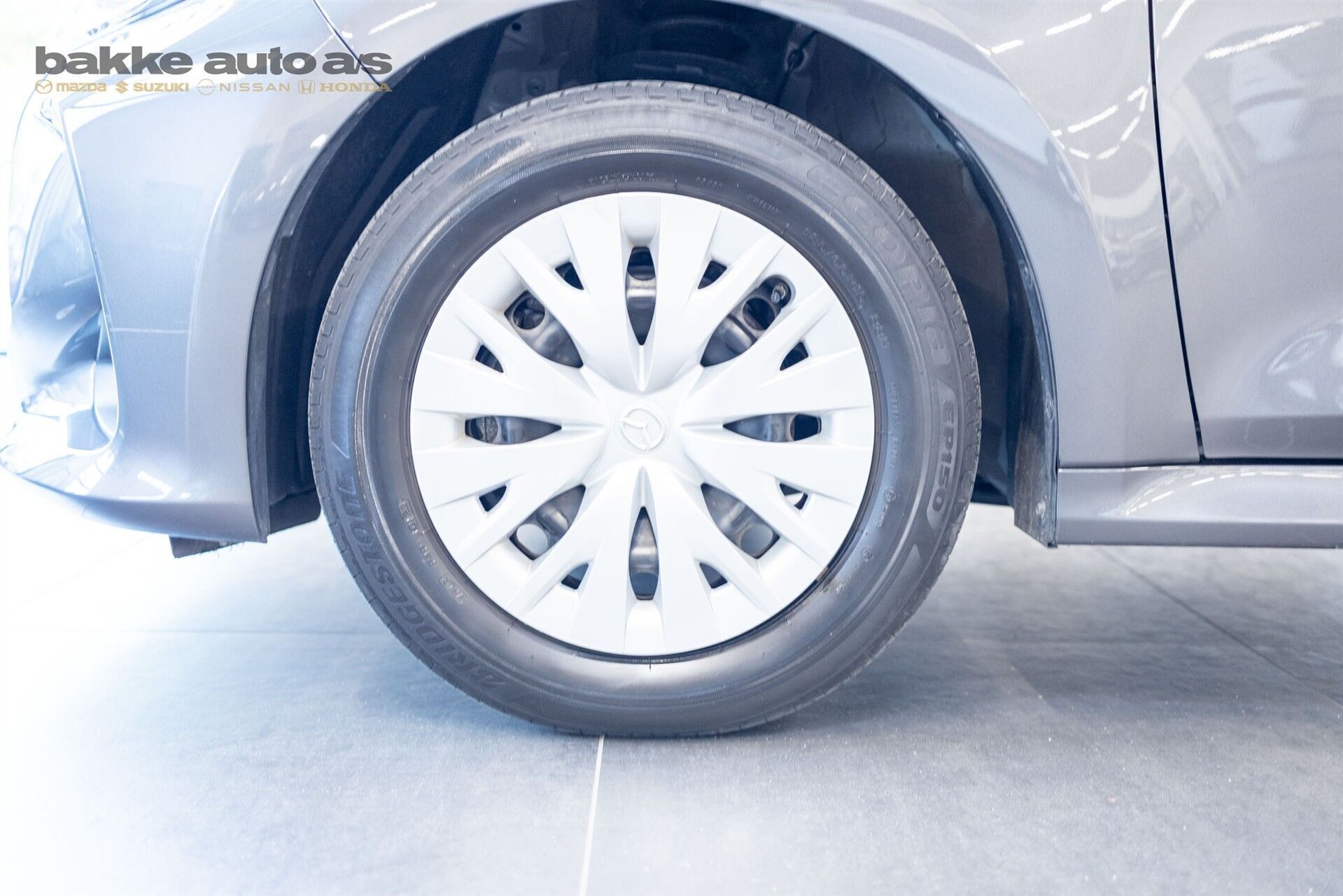 Mazda 2 1,5 VVT-I  Hybrid Pure Plus Pack CVT 116HK 5d Trinl. Gear