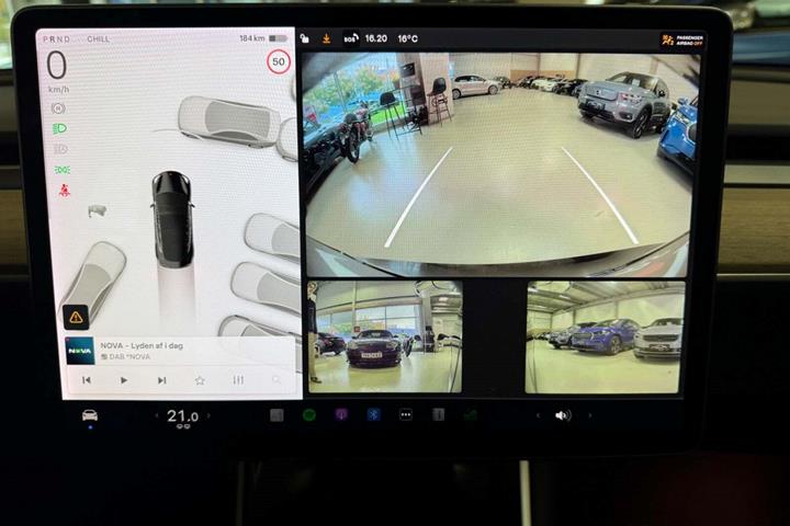undefined Tesla Model 3 fra 2020