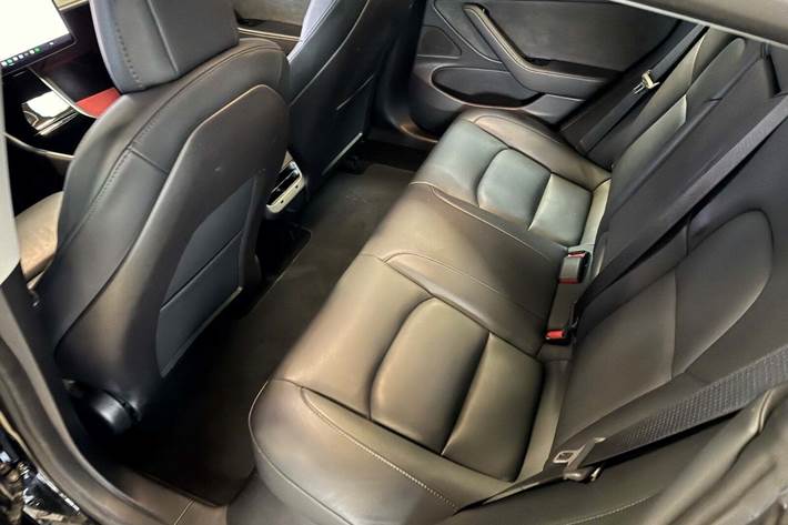 undefined Tesla Model 3 fra 2020