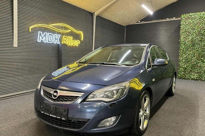 undefined Opel Astra fra 2010