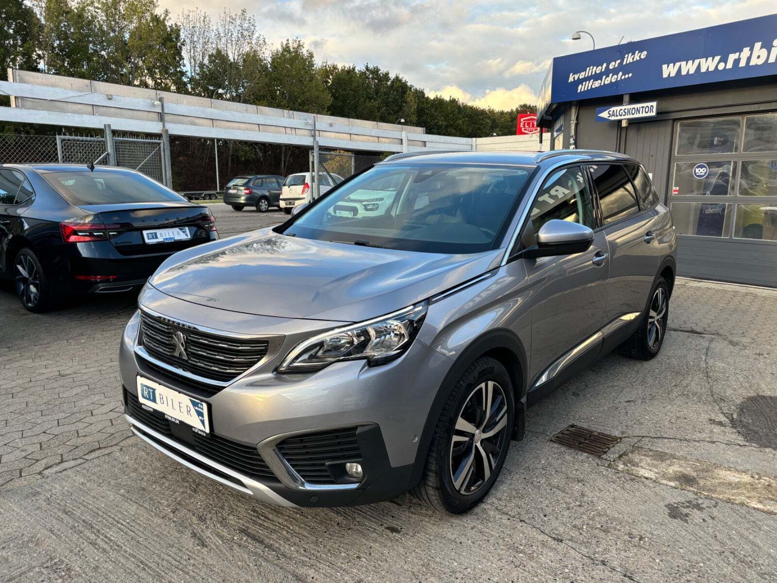 Peugeot 5008 1,6 BlueHDi 120 Allure 7prs