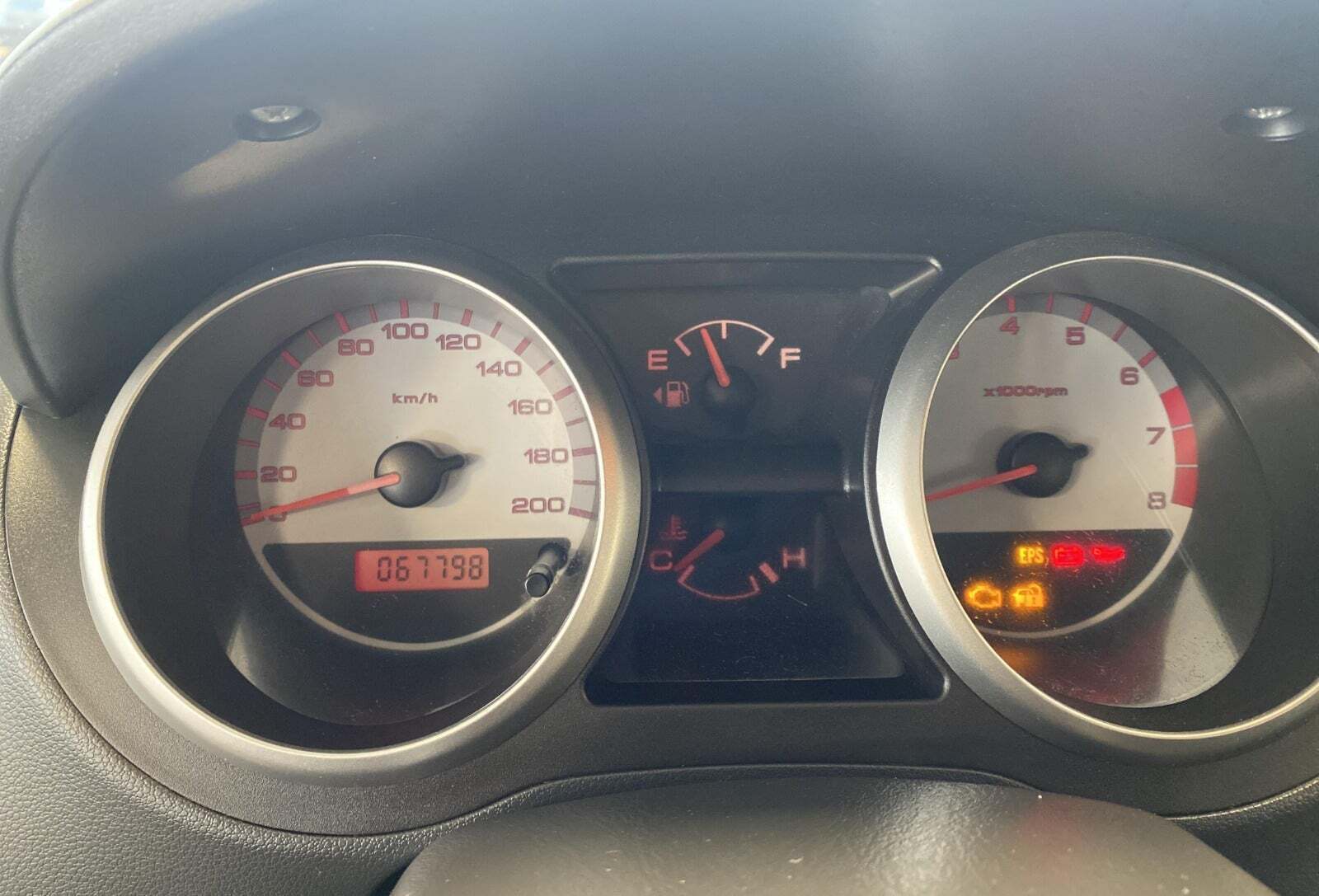 Grøn Suzuki Ignis fra 2006