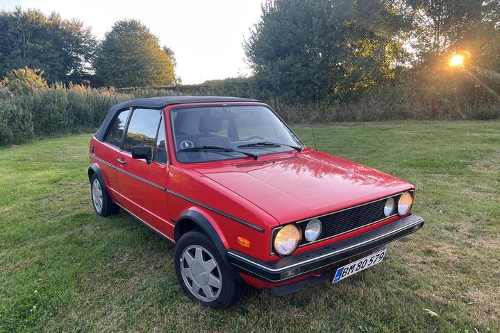 Rød VW Golf I fra 1986