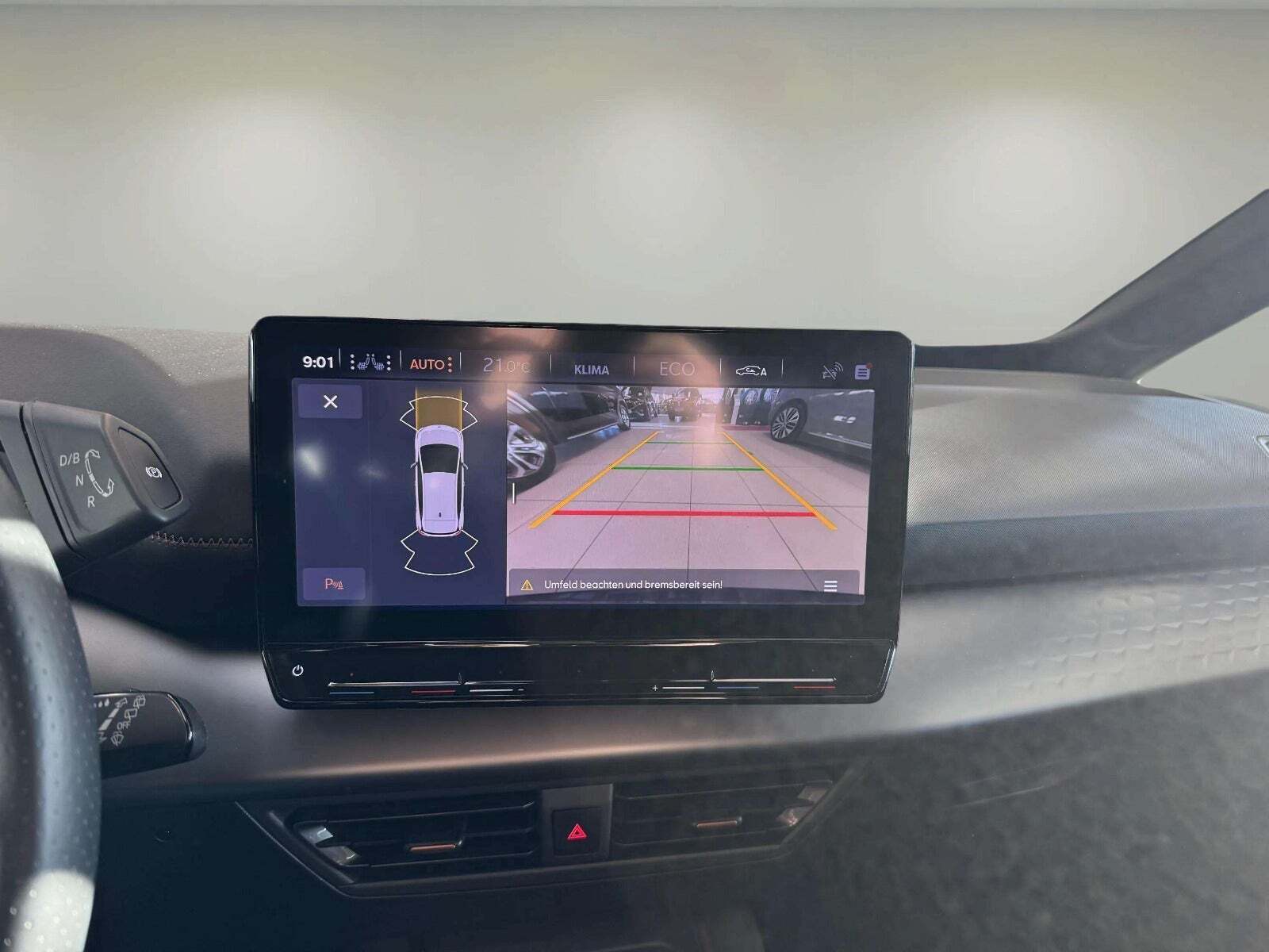 Hvid Cupra Born fra 2023