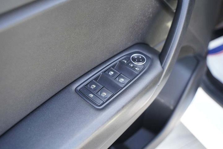 Hvid Renault Captur fra 2021