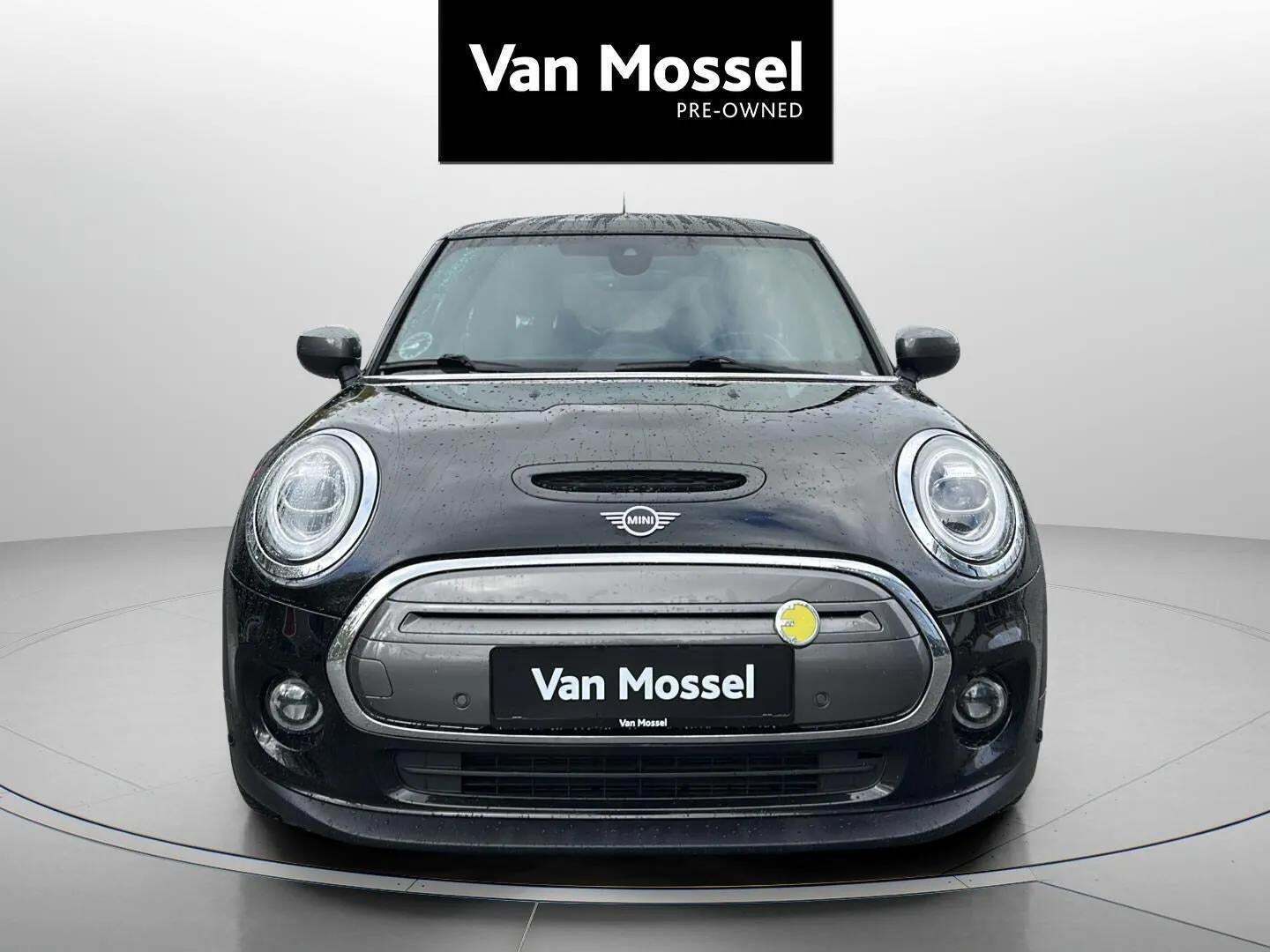 Mini Cooper SE Classic Trim