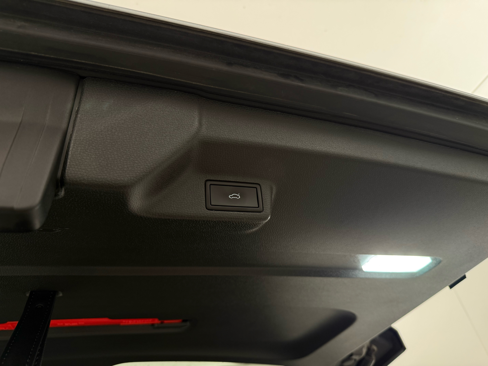 Sølv VW ID.Buzz fra 2023