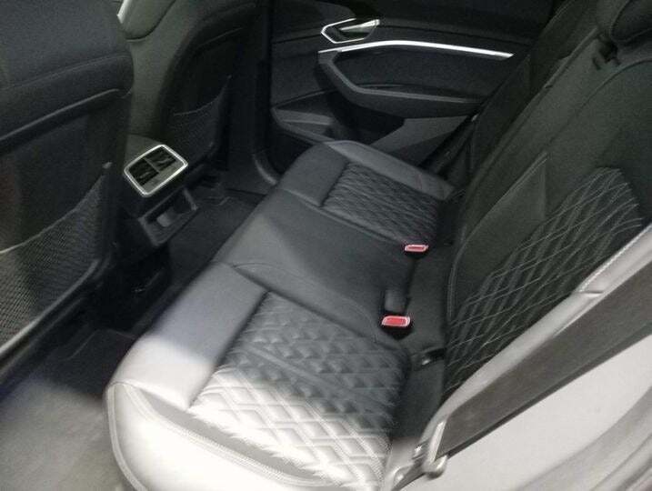 undefined Audi e-tron fra 2022