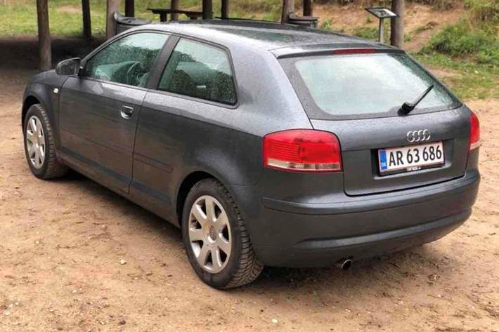Grå Audi A3 fra 2006