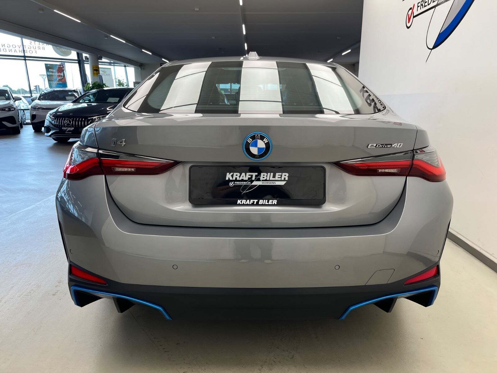 BMW i4 eDrive40