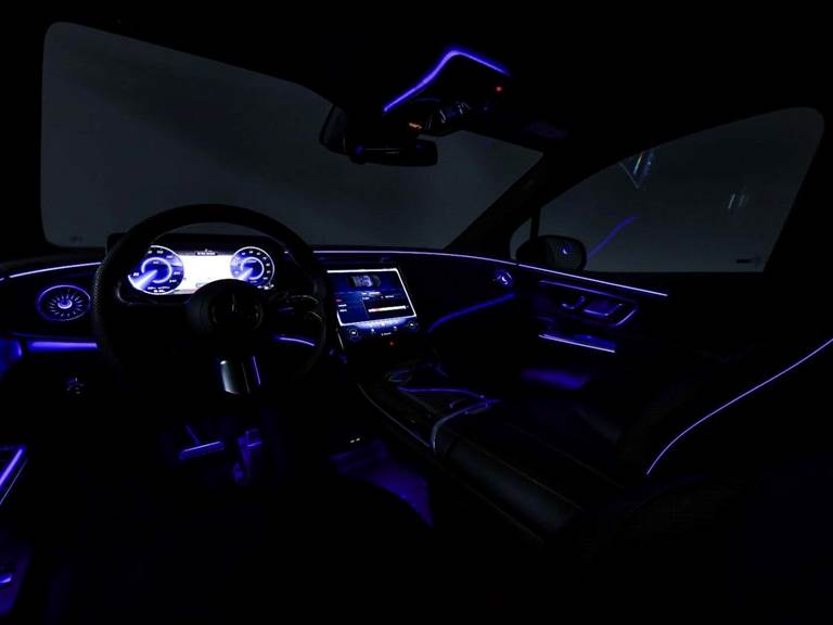 Mercedes EQE350+ SUV