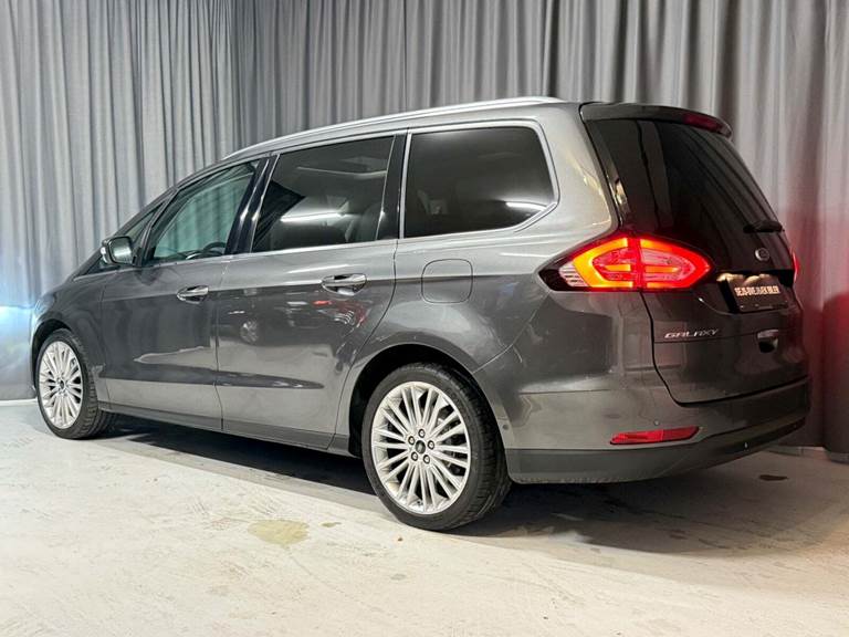 Ford Galaxy 2,0 EcoBlue Titanium aut. 7prs