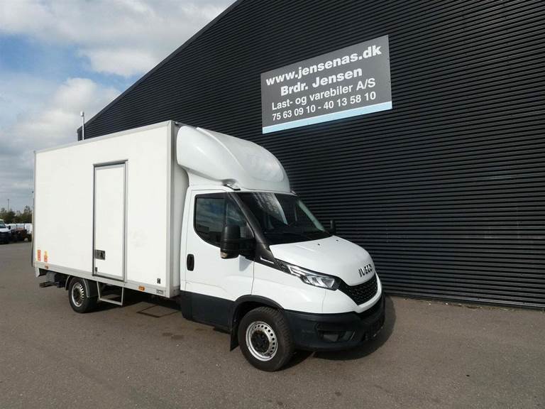 Iveco Daily 2,3 35S16 Alukasse m/lift AG8