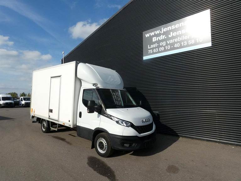 Iveco Daily 2,3 35S16 Alukasse m/lift AG8