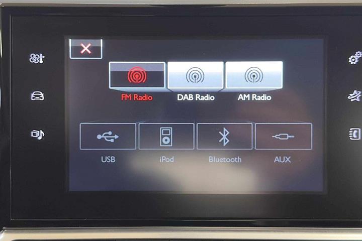 Grå Citroën C4 Cactus fra 2015