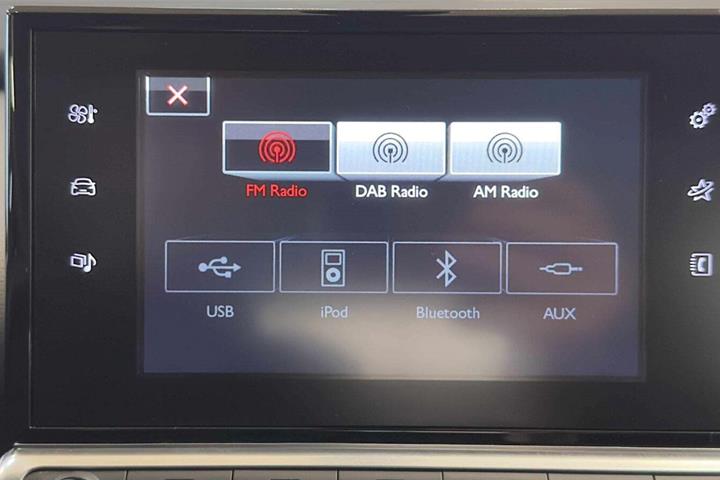 Grå Citroën C4 Cactus fra 2015
