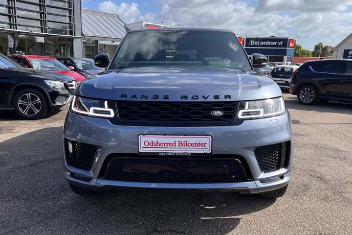 Blå Land Rover Range Rover sport fra 2018