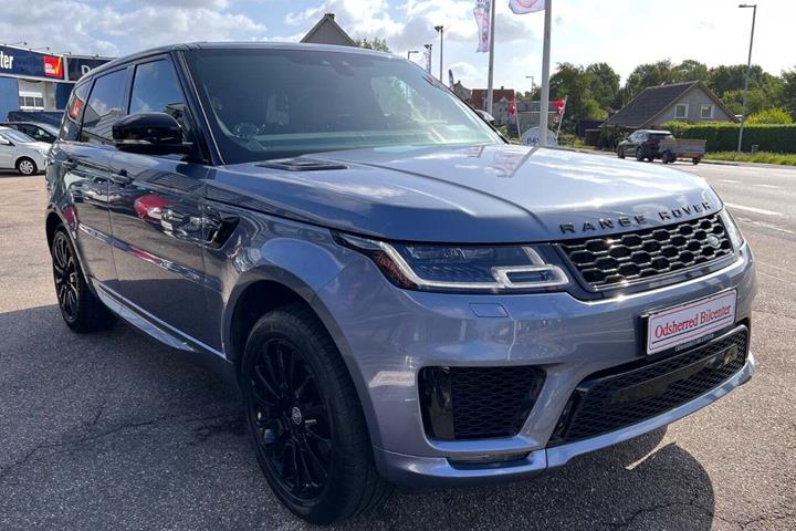 Blå Land Rover Range Rover sport fra 2018