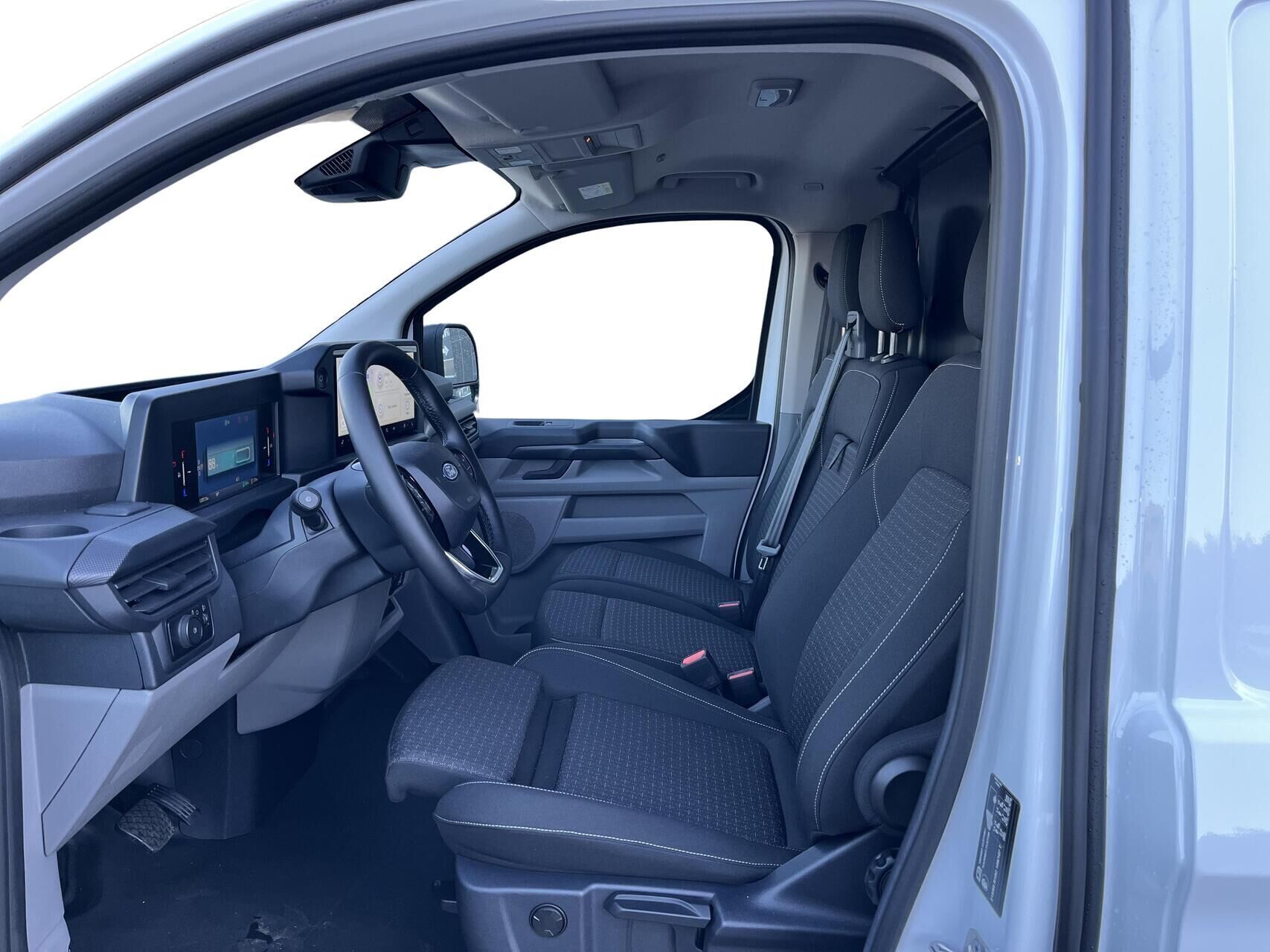 Ford E-Transit Custom 320 L1H1 EL Trend 218HK Van Aut.