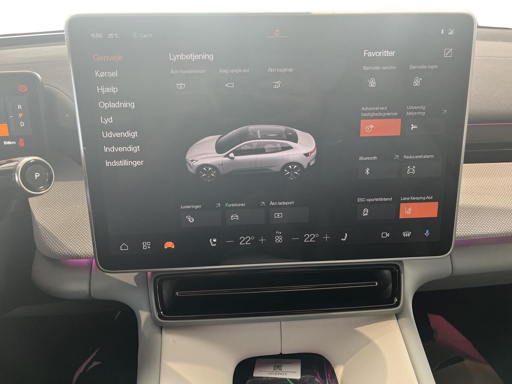 Hvid Polestar 4 fra 2025