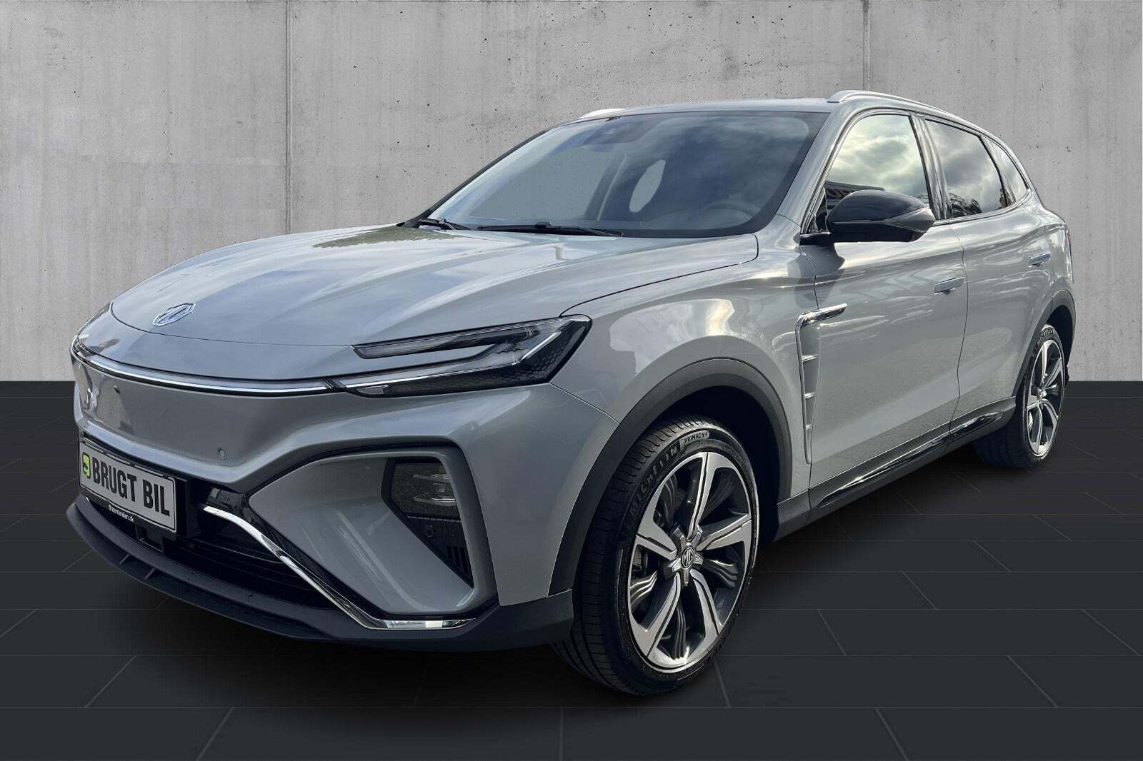 Grå MG Marvel R fra 2024