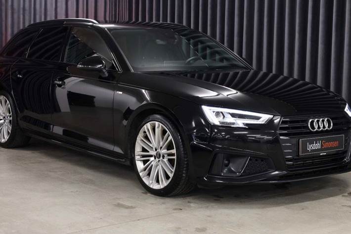 Sort Audi A4 fra 2019 set udefra