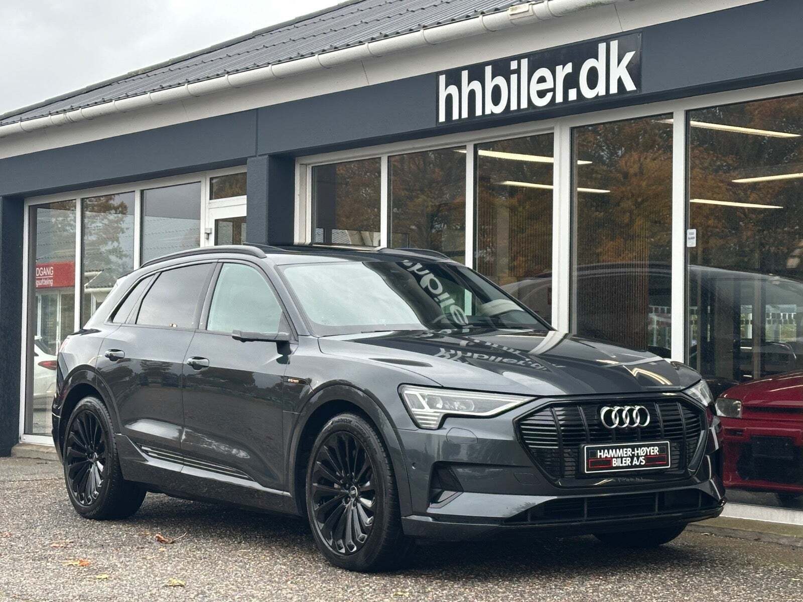 Audi e-tron 55 S-line quattro