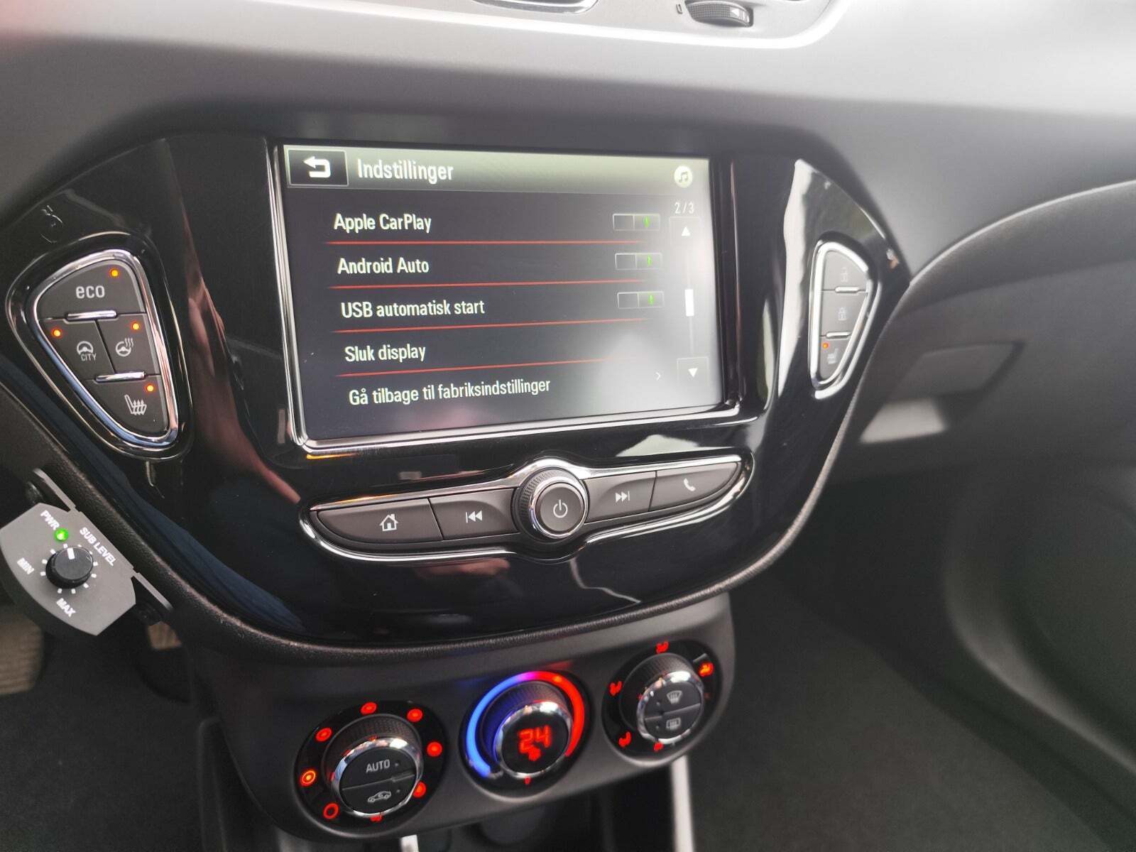 Sort Opel Corsa fra 2019