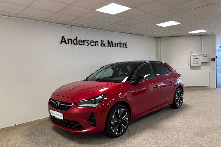 Rød Opel Corsa-e fra 2023