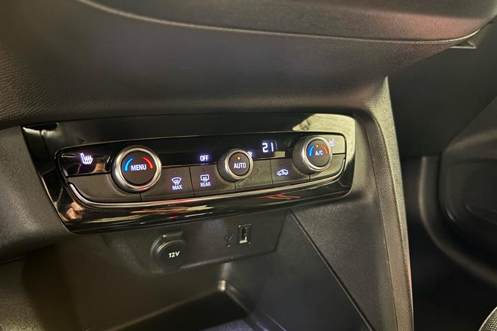 Rød Opel Corsa-e fra 2023