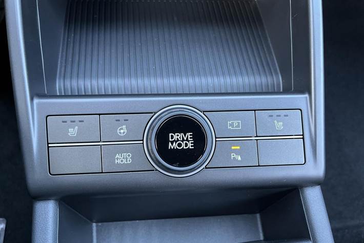 Blå Hyundai Kona fra 2024