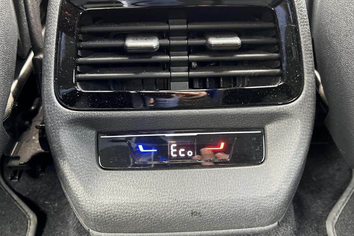 Hvid VW ID.4 fra 2021