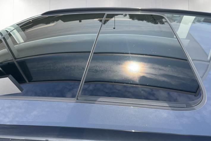 Grå Skoda Enyaq iV fra 2023