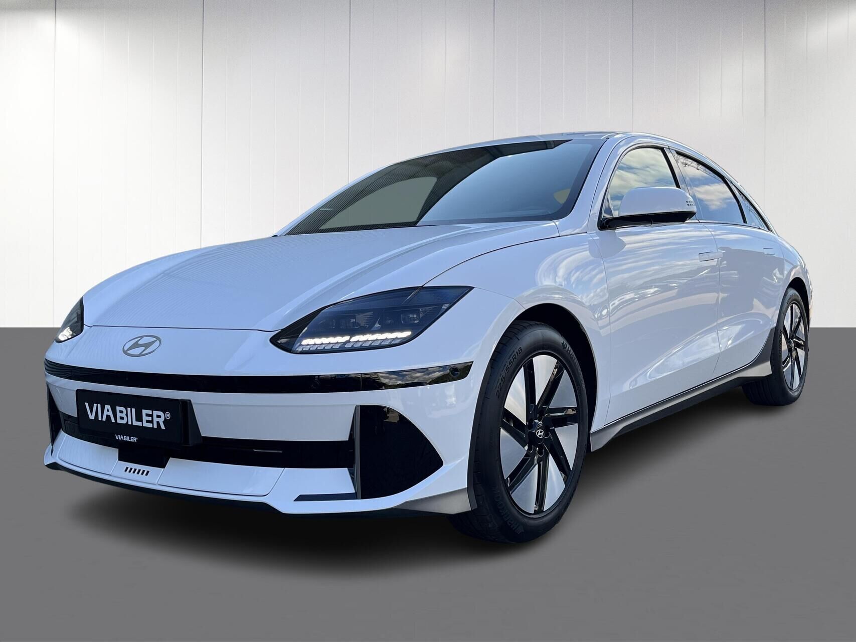 Hyundai Ioniq 6 Electric 77,4 kWh Ultimate 229HK Aut.